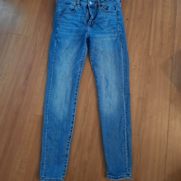 Blue jeans - Picture 1 of 1